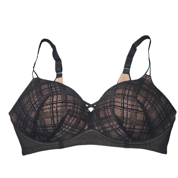 Torrid 40DDD Black Wire Free Push Up Bra 360 Back Smoothing Padded - Picture 2 of 6